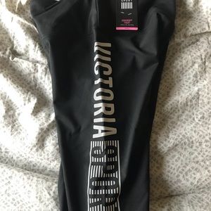 NWT VSX Knockout Tight